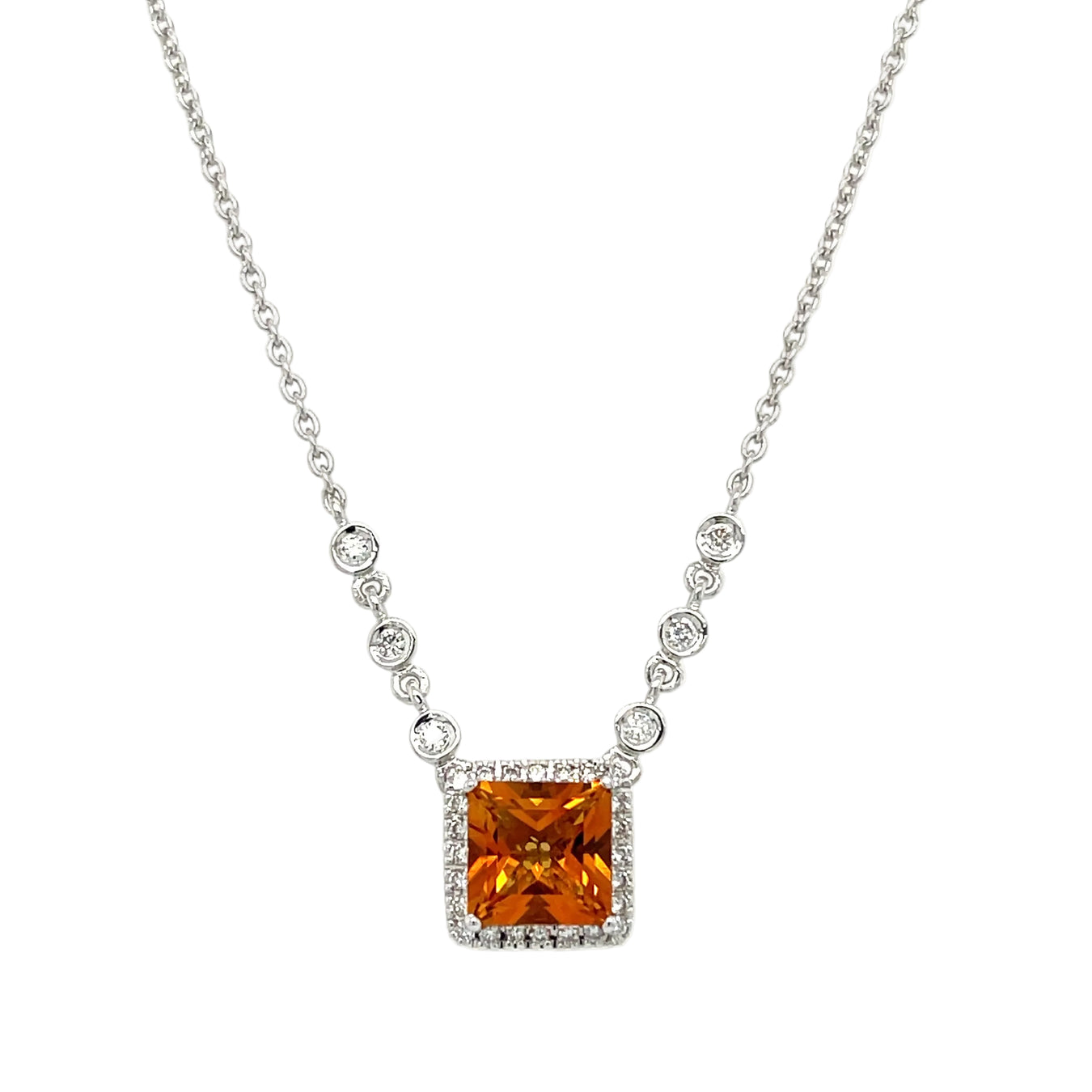 Pre-Owned Diamond & Gemstone Pendants & Necklaces