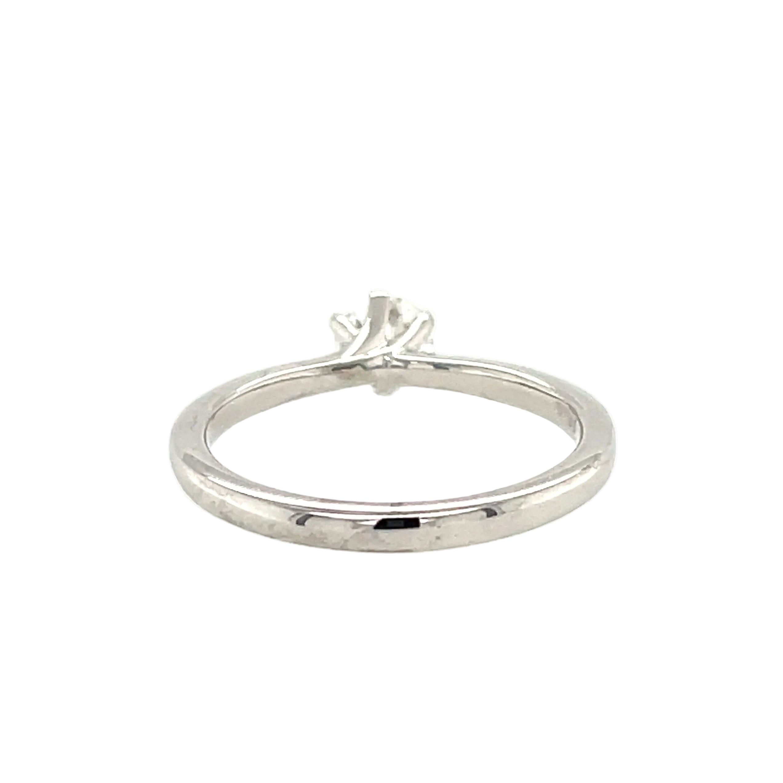 18ct White Gold 0.38ct Round Brilliant Cut Diamond Solitaire Twist Ring
