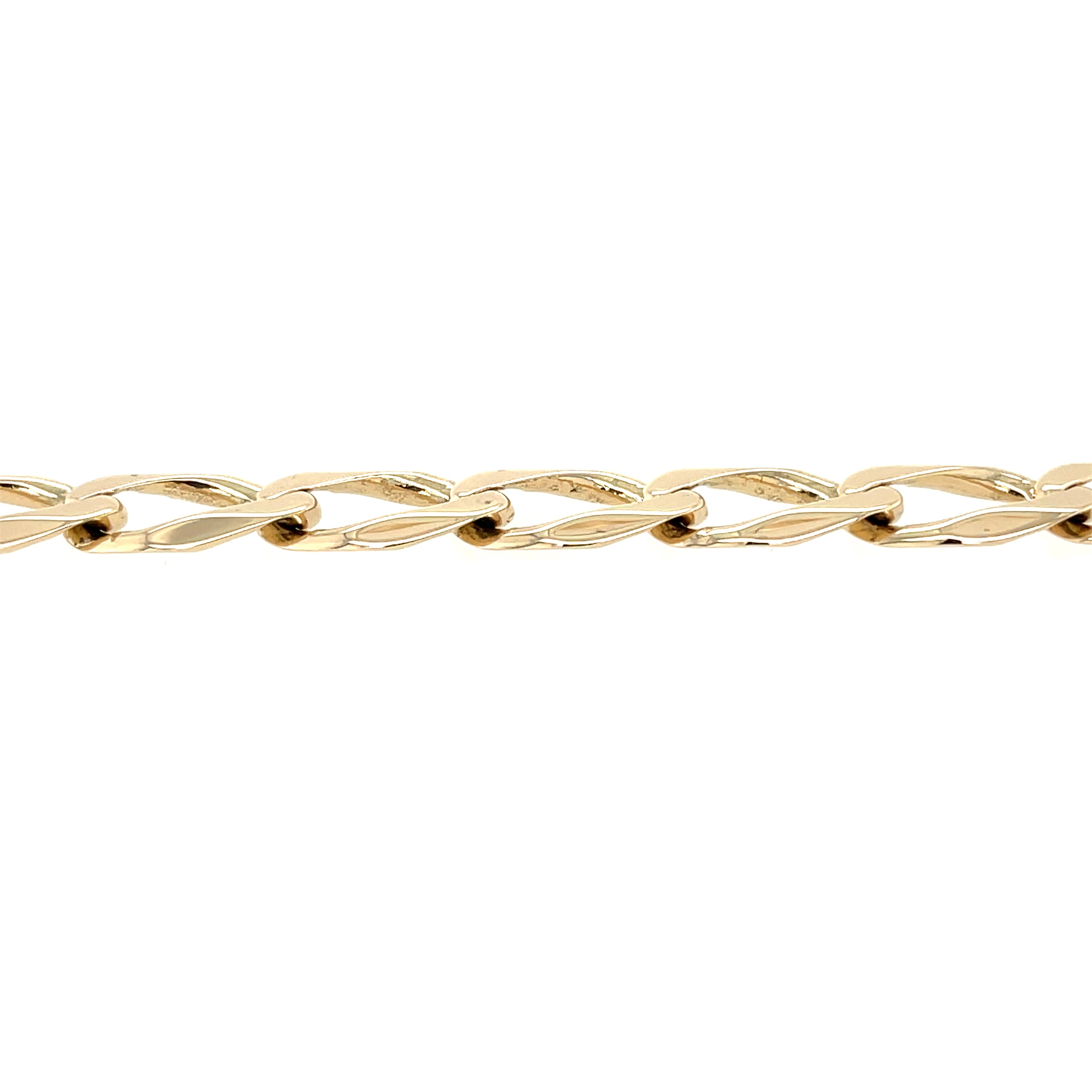 9ct Yellow Gold 9 Inch Elongated Curb Link Bracelet - 18.31g