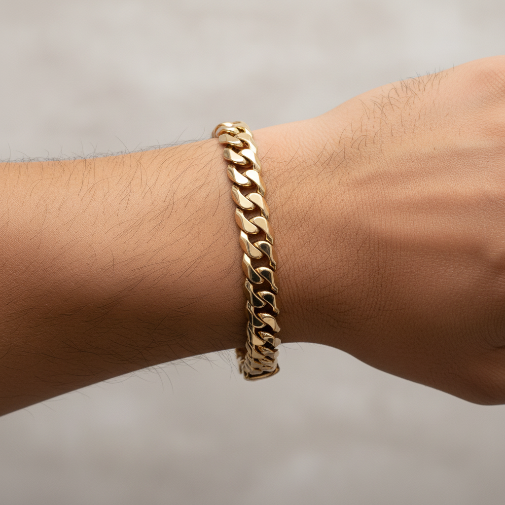 9ct Yellow Gold 8.5"/21.25cm Curb Link Bracelet - 28.02g