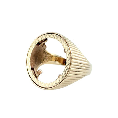 9ct Yellow Gold Groove Detail Half Sovereign Ring Mount London 1990