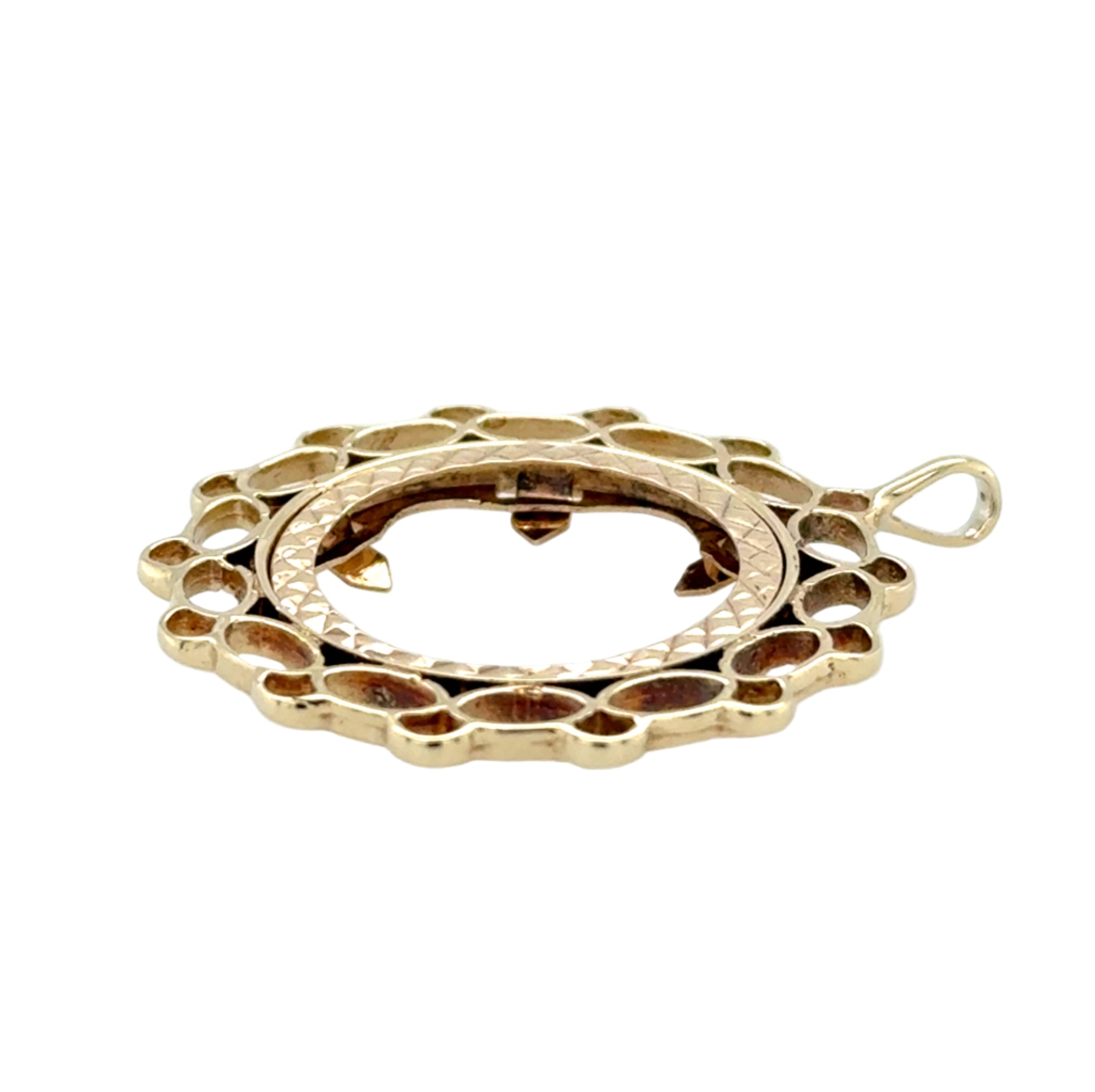 9ct Yellow Gold Fancy Half Sovereign Pendant Mount London 1976