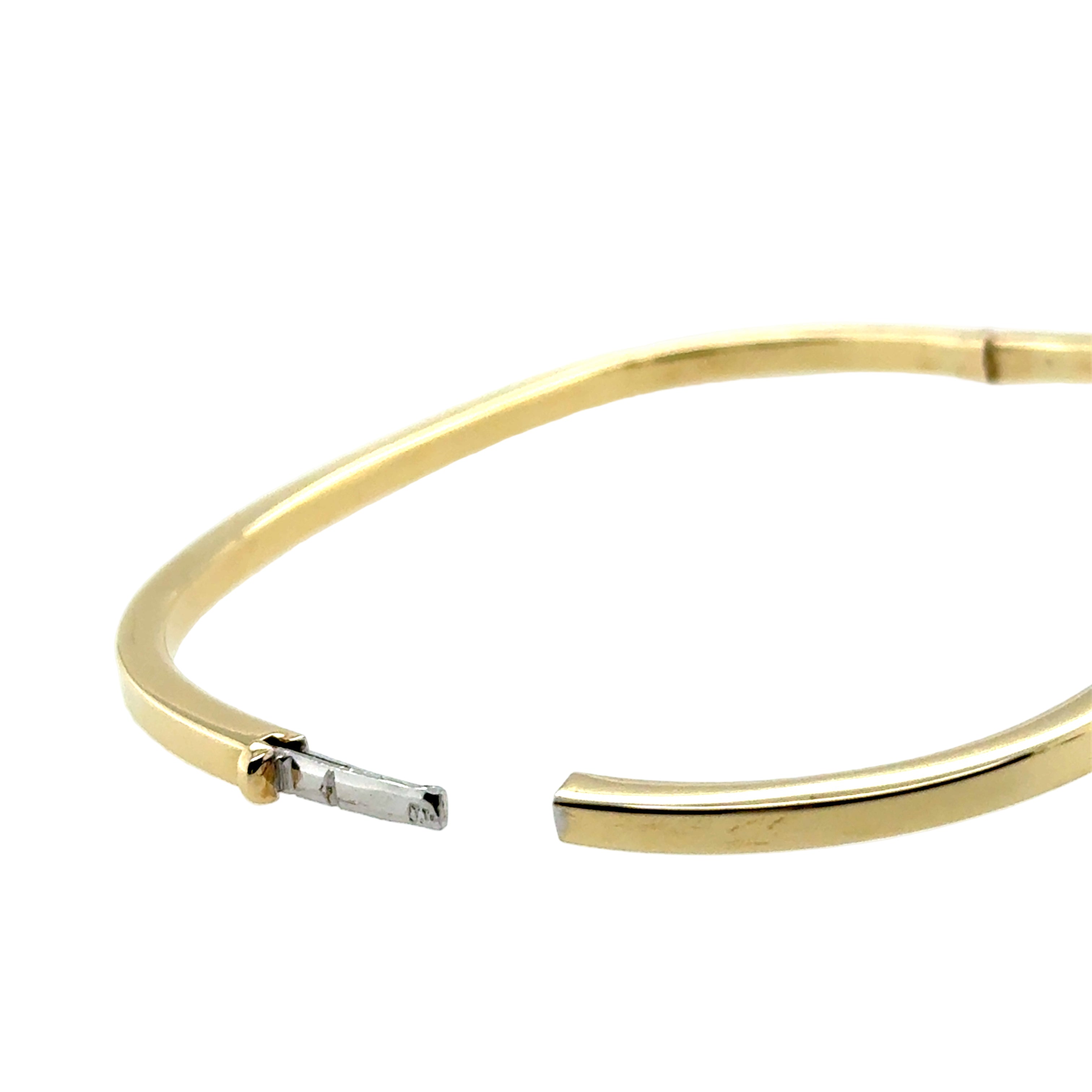 9ct Yellow Gold Hollow Bangle - 7.05g