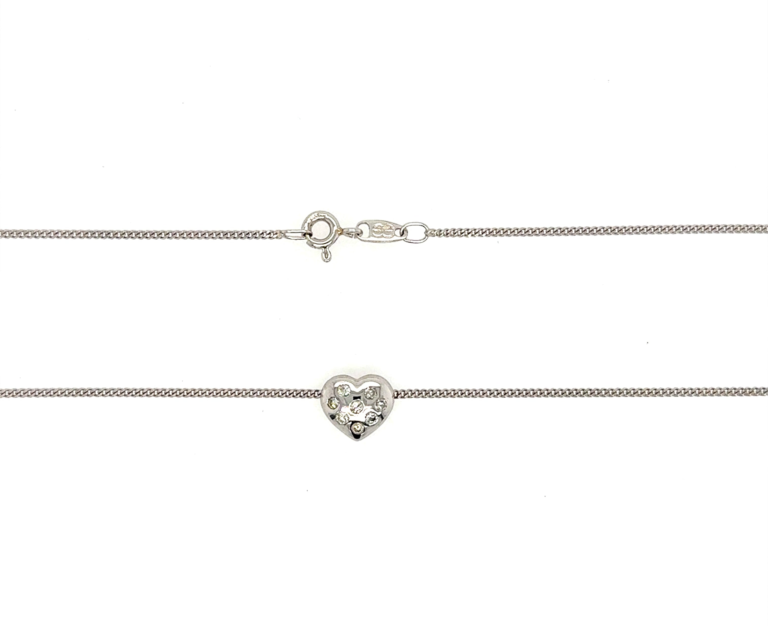 18ct White Gold Diamond Set Heart Pendant Necklace