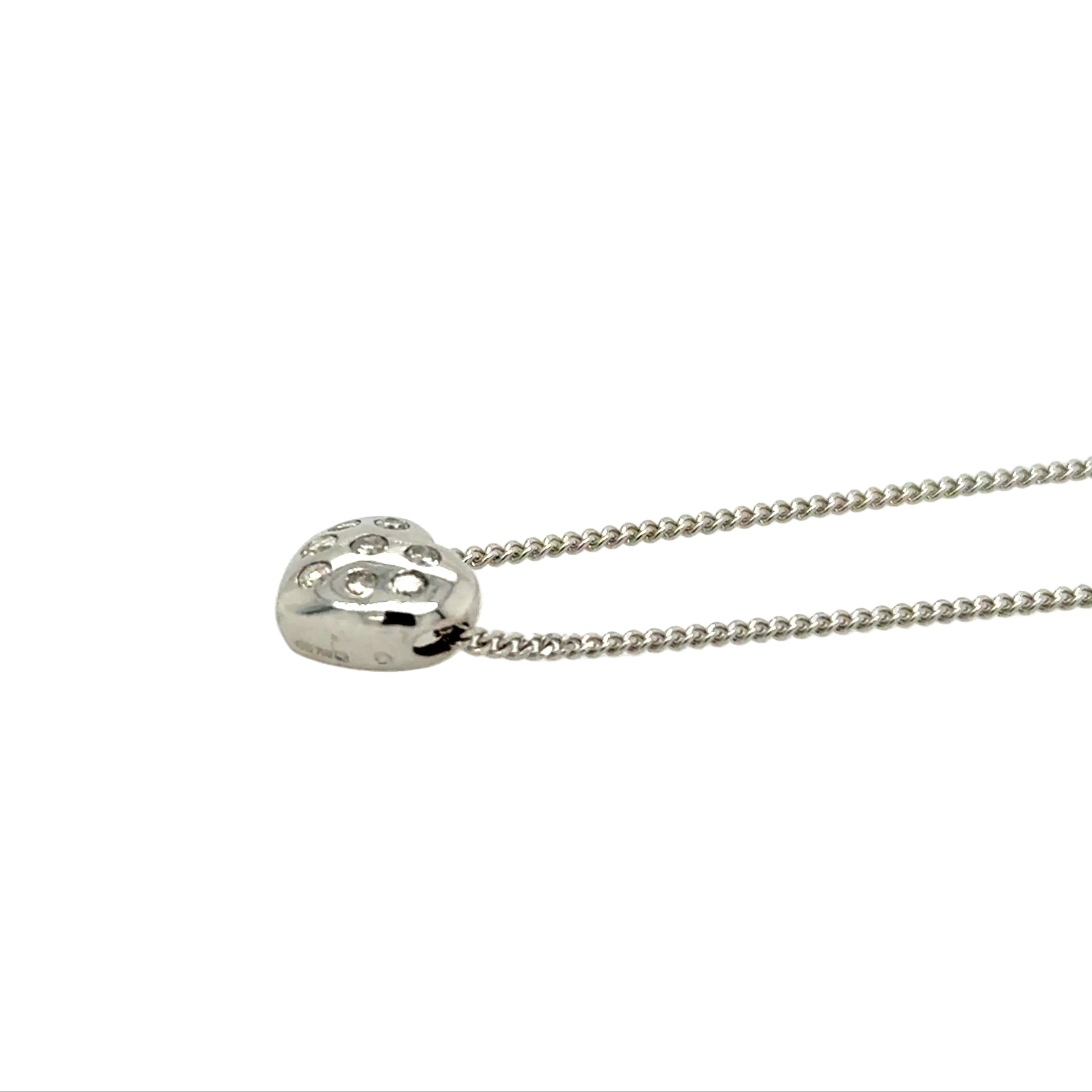 18ct White Gold Diamond Set Heart Pendant Necklace
