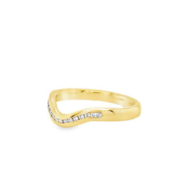 18ct Yellow Gold 2.5mm Channel Set Diamond Shaped Wedding Band Ring