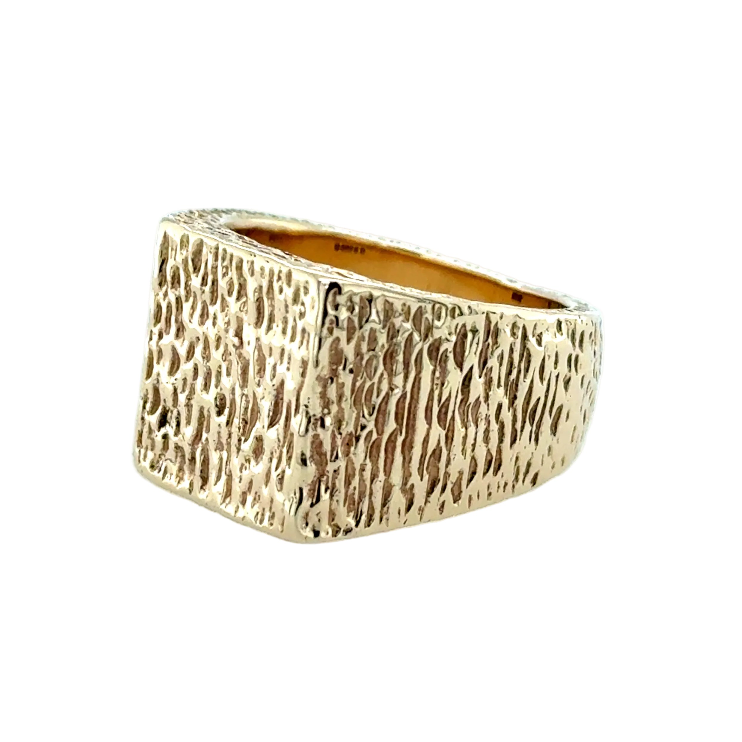9ct Yellow Gold Vintage Heavyweight Bark Effect Square Signet Ring London 1972