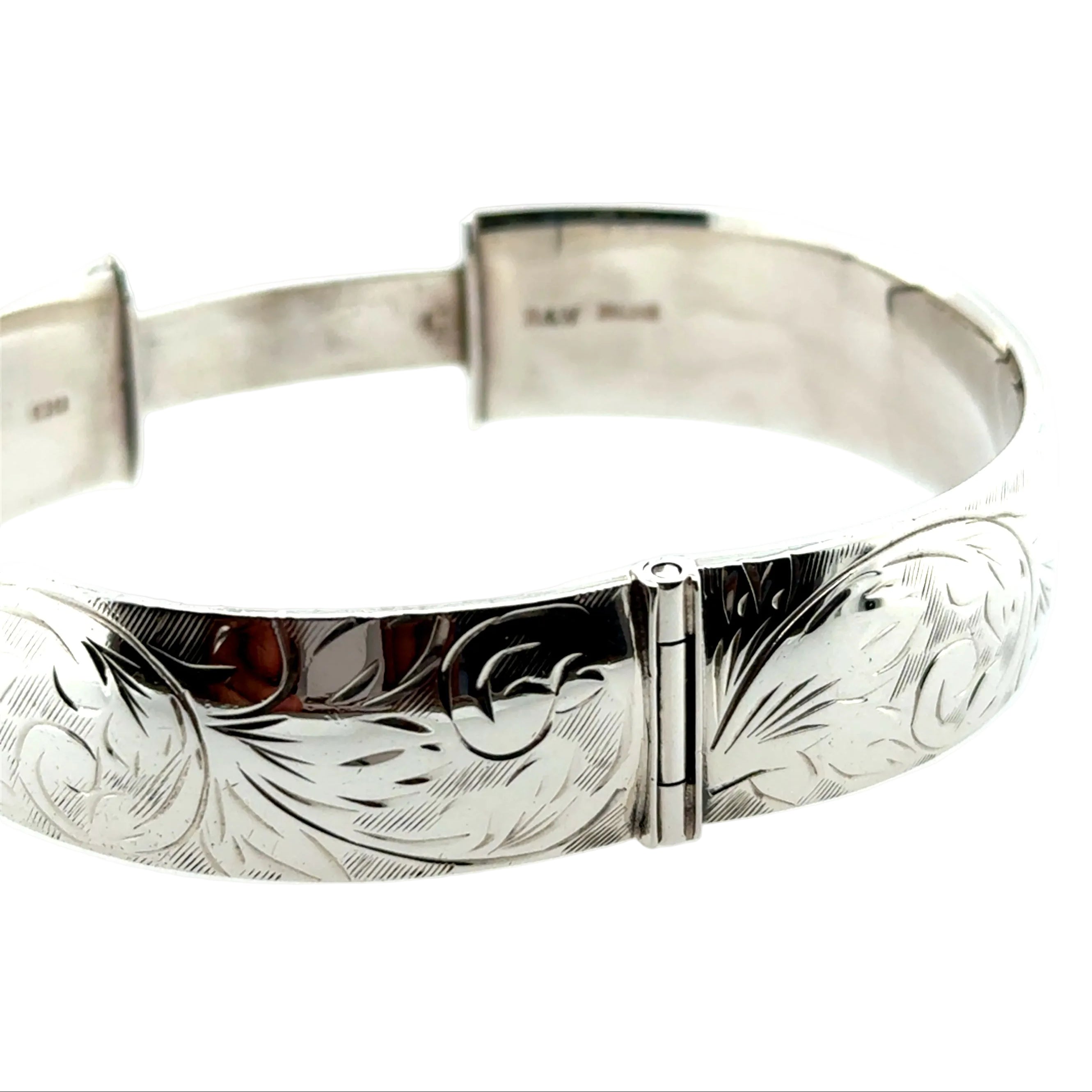 Vintage Sterling Silver Engraved Cuff Bangle Birmingham 1975