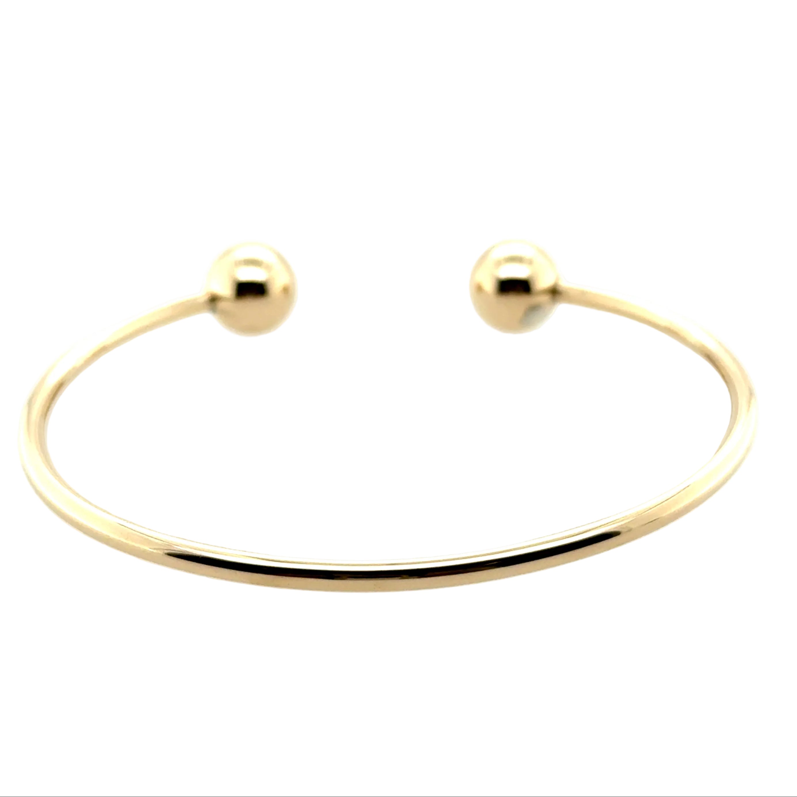 9ct Yellow Gold 7.5"/18.75cm Solid Torque Bangle - 17.67g